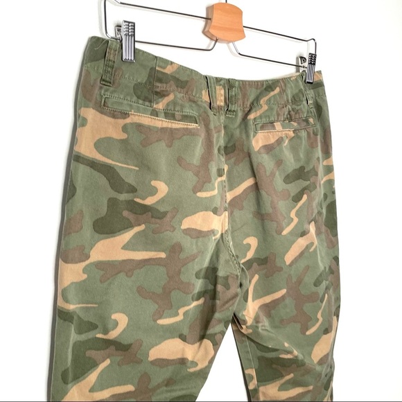 Madewell | Camouflage Cotton Crop Ankle Straight Leg Trouser - Picture 6 of 10